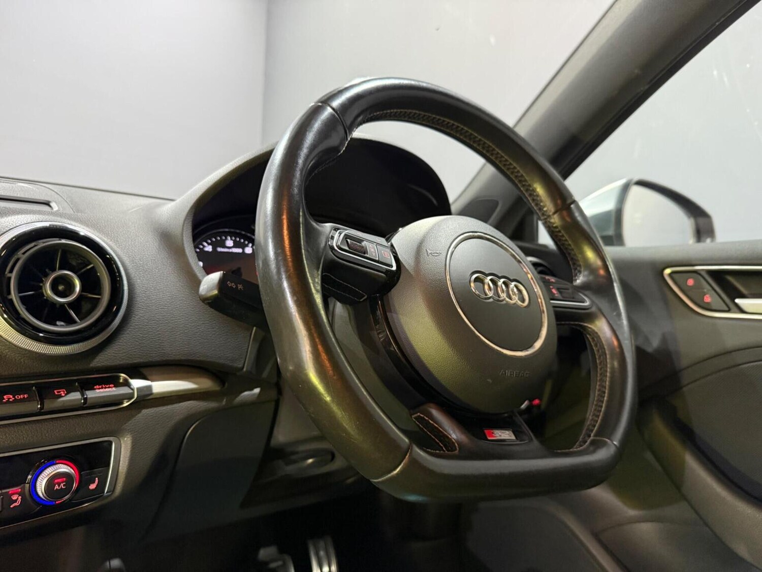Used Audi S3 2015 for sale - 77991595: Photo 20