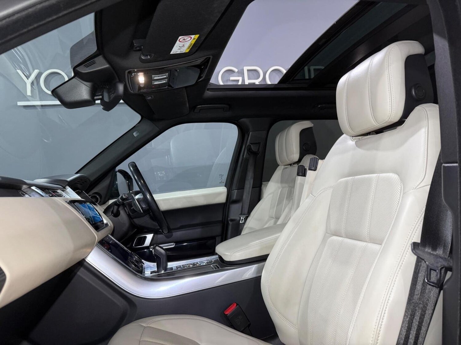 Used Land Rover Range Rover Sport 2018 for sale - 77464617: Photo 16