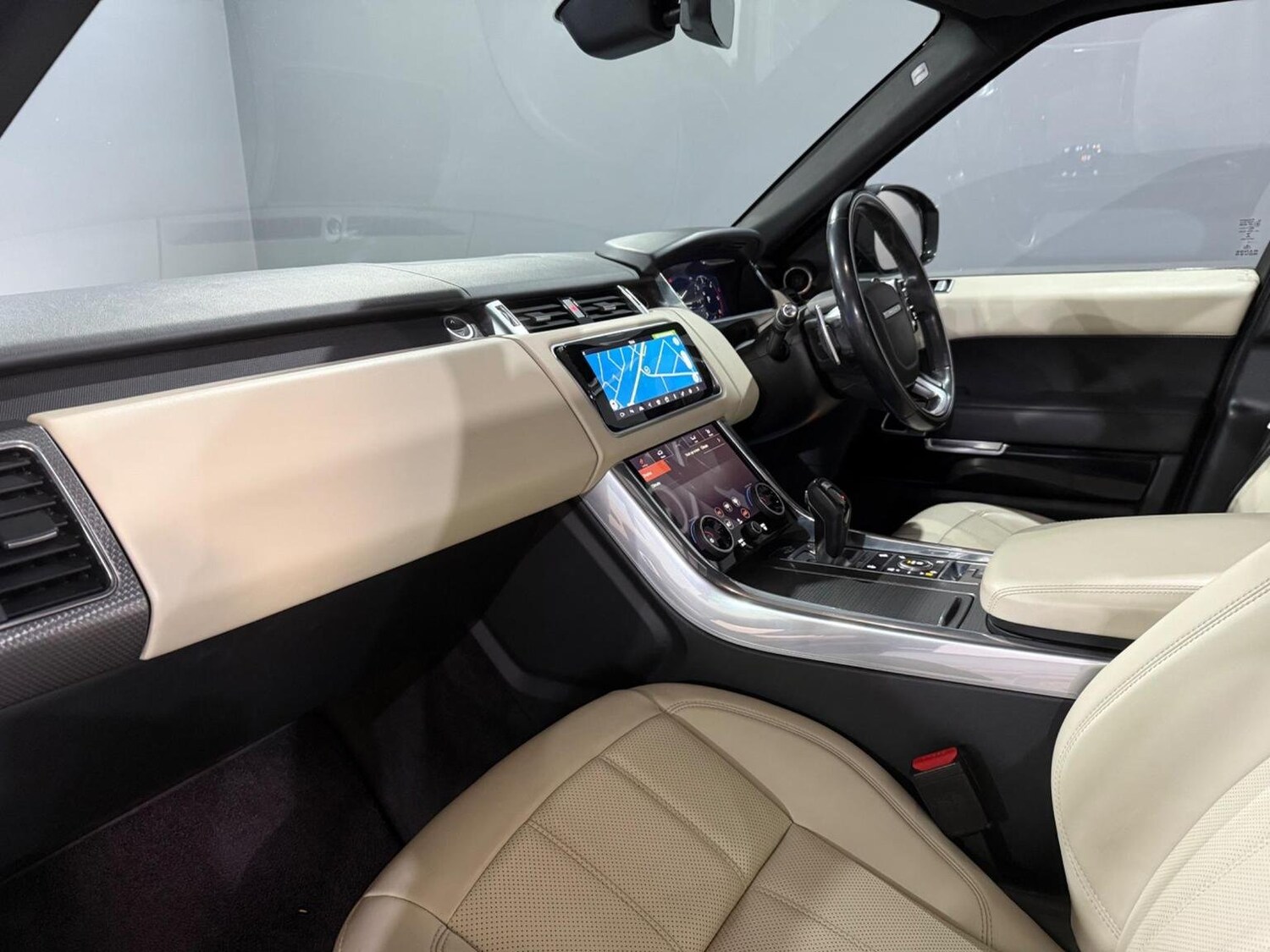 Used Land Rover Range Rover Sport 2018 for sale - 77464617: Photo 17