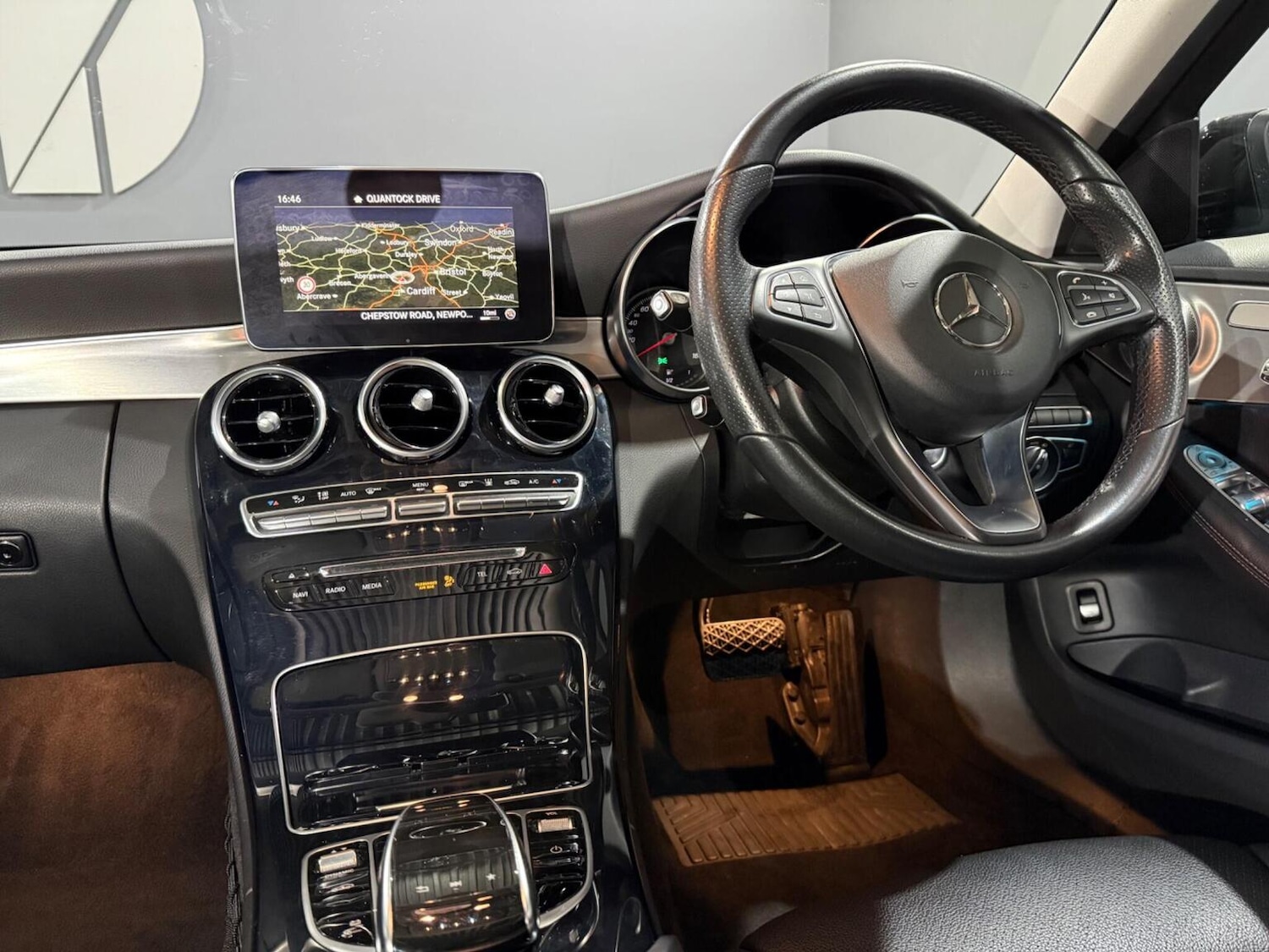 Used Mercedes-Benz C Class 2017 for sale - 77681770: Photo 17