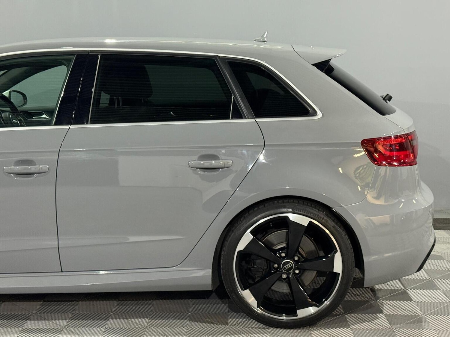 Used Audi RS3 2016 for sale - 76107445: Photo 15