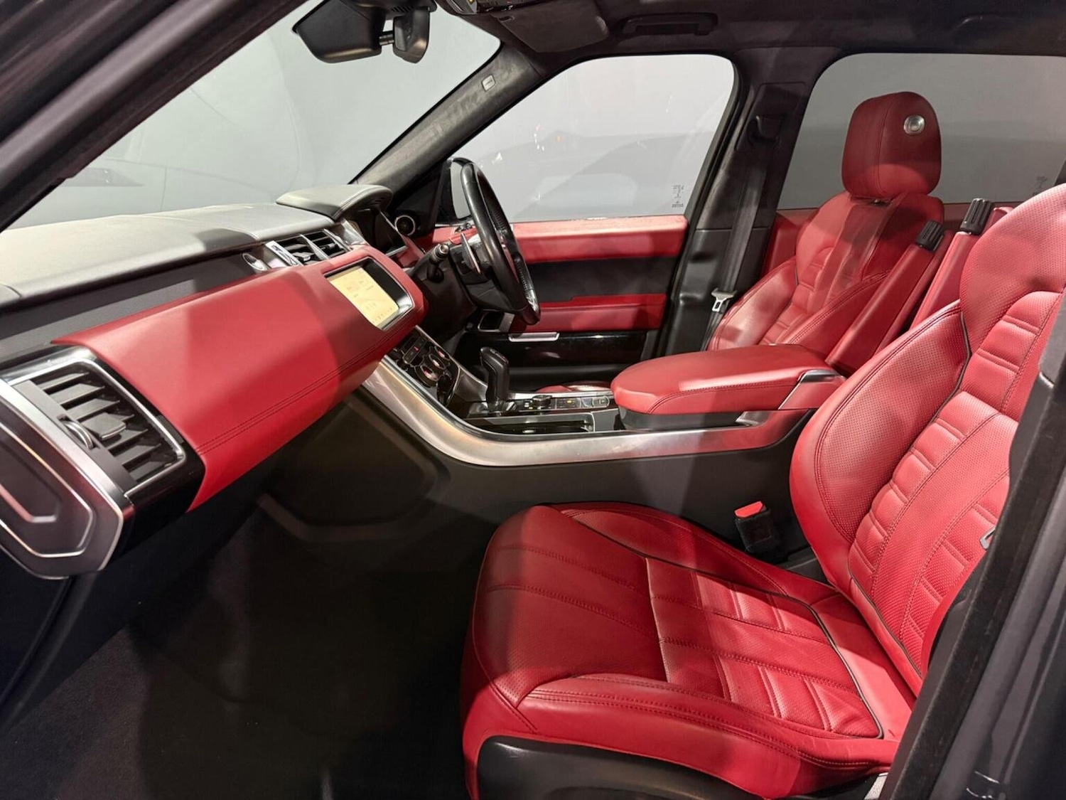 Used Land Rover Range Rover Sport 2017 for sale - 76769311: Photo 16