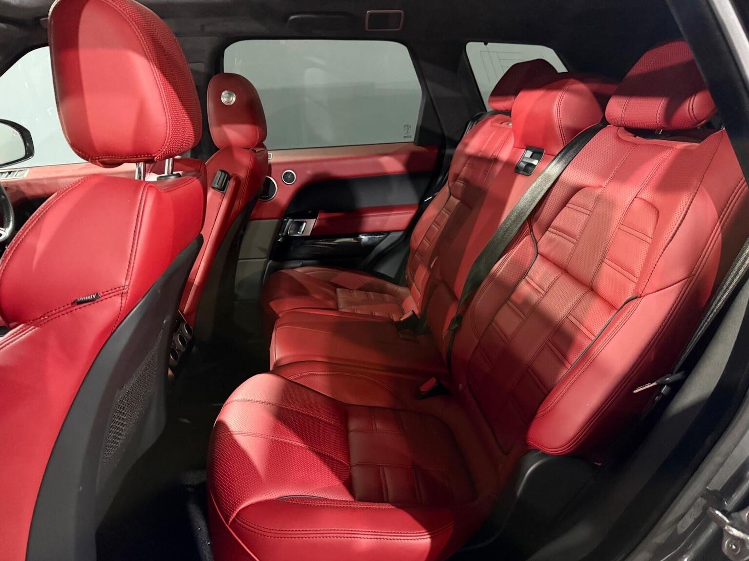 Used Land Rover Range Rover Sport 2017 for sale - 76769311: Photo 17