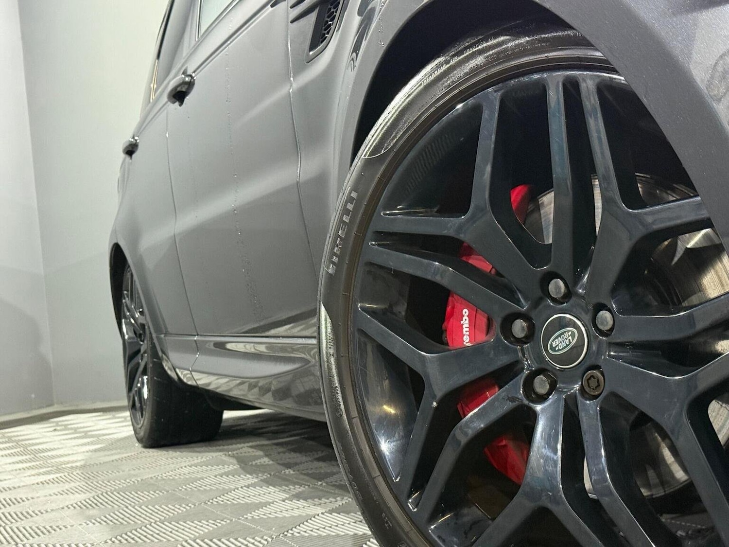 Used Land Rover Range Rover Sport 2017 for sale - 76769311: Photo 3