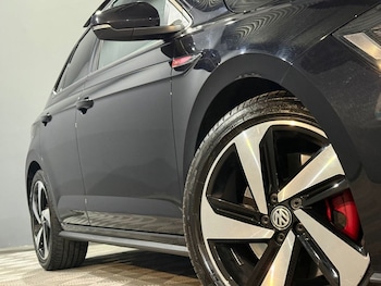 Used Volkswagen Polo 2019 for sale - 79400428: Photo