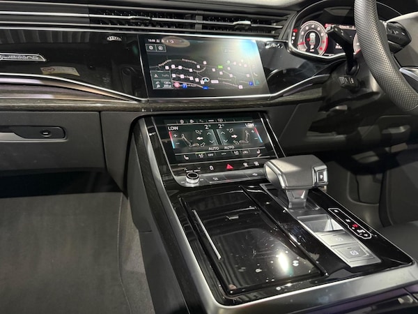 Used Audi Q8 2022 for sale - 74369422: Photo 21