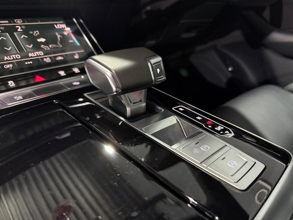 Used Audi Q8 2022 for sale - 74369422: Photo 25