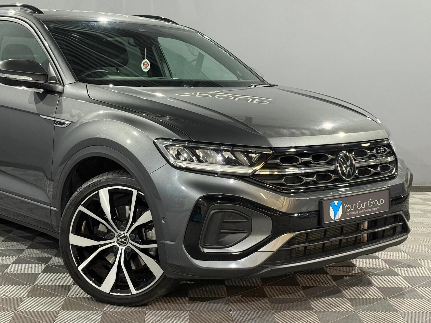 Used Volkswagen T-Roc 2024 for sale - 76598757: Photo 5