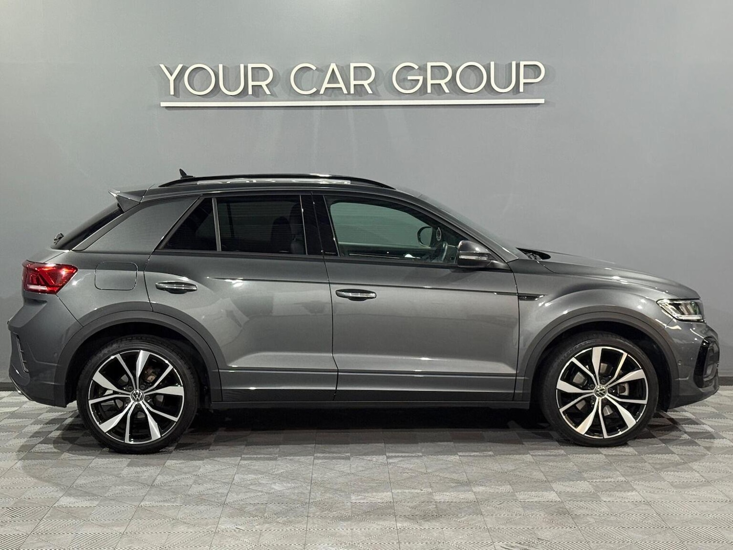 Used Volkswagen T-Roc 2024 for sale - 76598757: Photo 8
