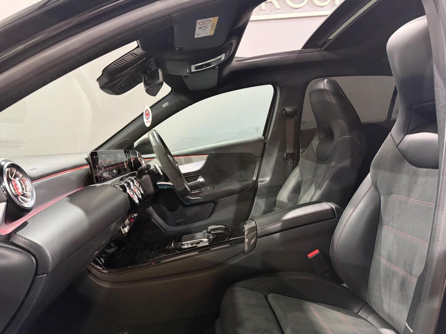 Used Mercedes-Benz A-Class 2018 for sale - 77464852: Photo 9