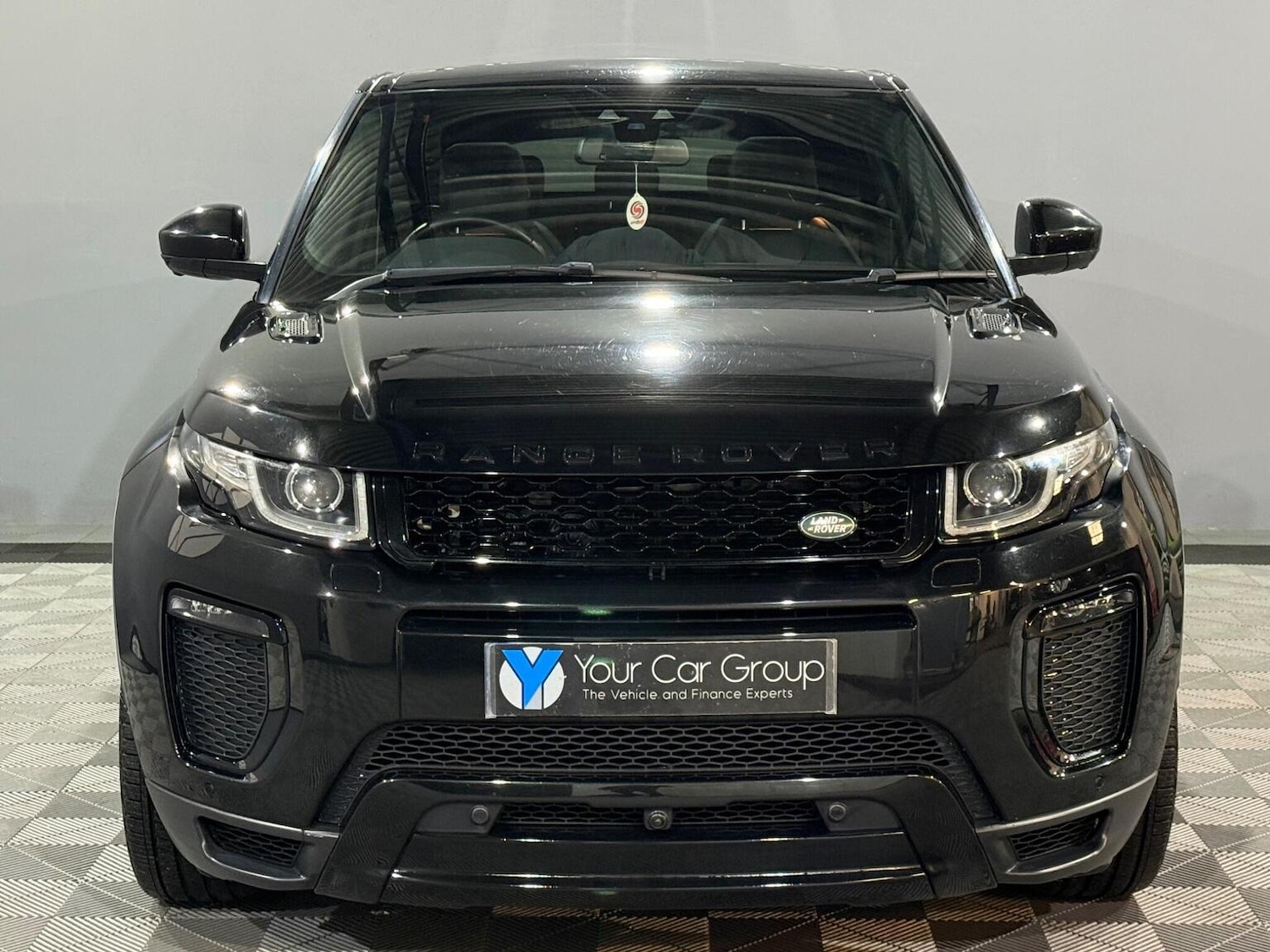 Used Land Rover Range Rover Evoque 2017 for sale - 77277417: Photo 2