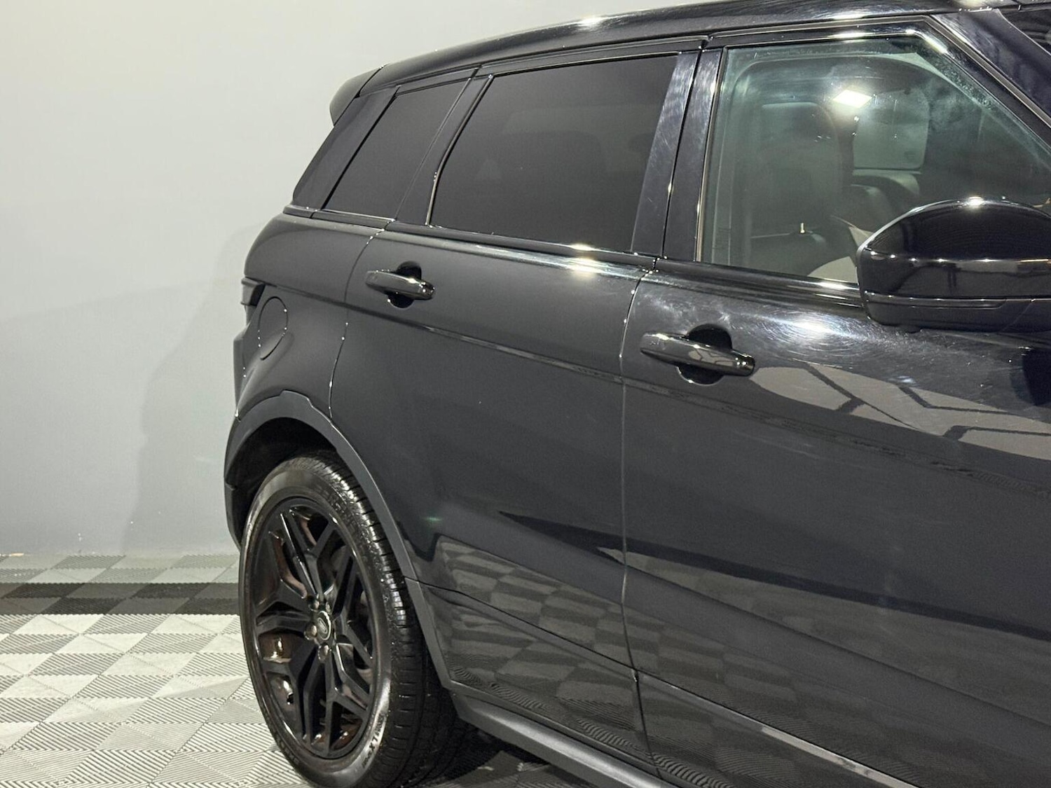 Used Land Rover Range Rover Evoque 2017 for sale - 77277417: Photo 5