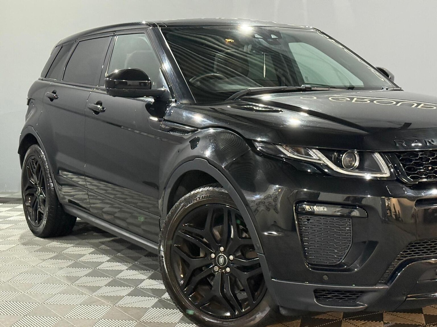 Used Land Rover Range Rover Evoque 2017 for sale - 77277417: Photo 8