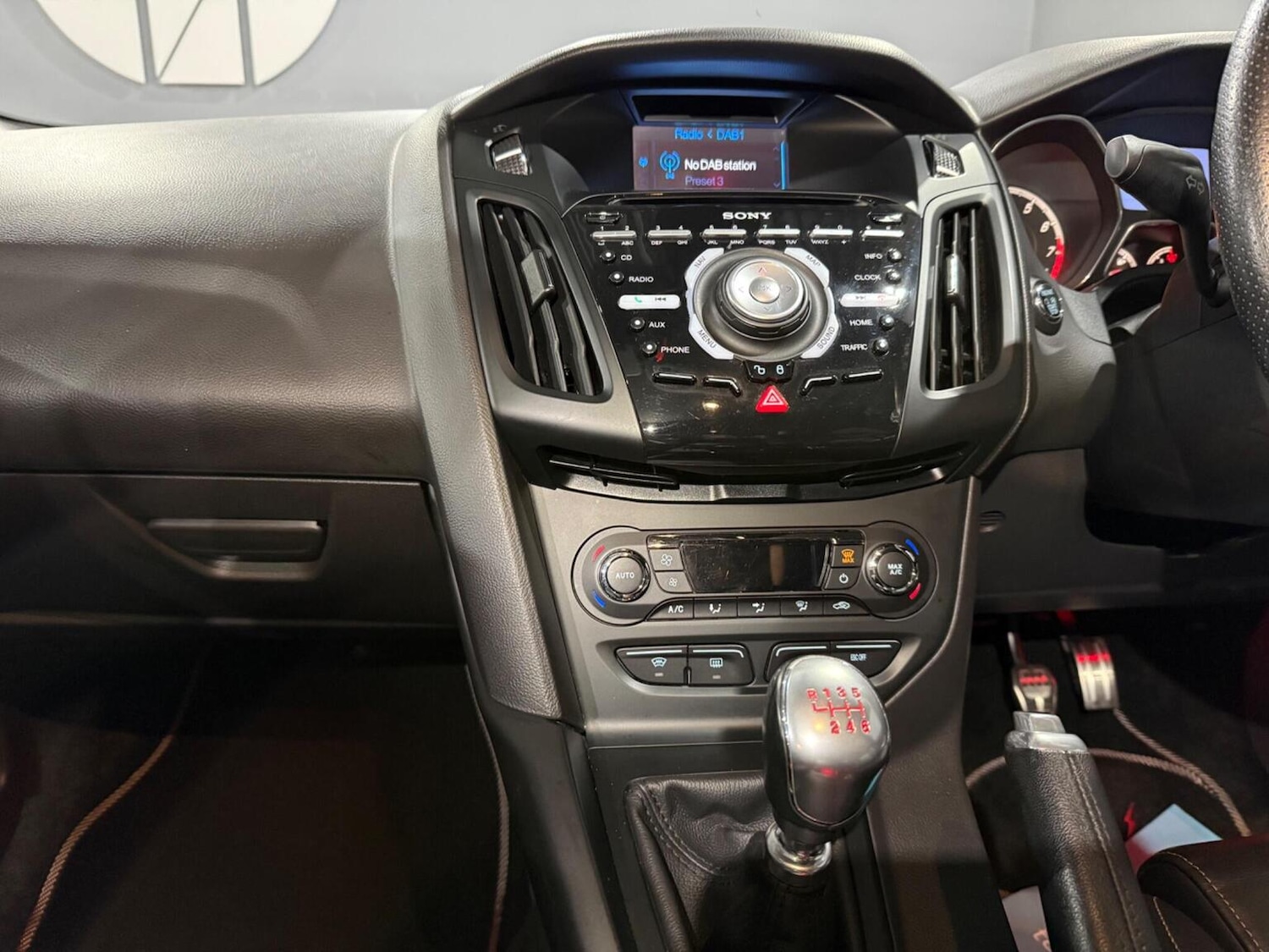 Used Ford Focus 2014 for sale - 76418272: Photo 19