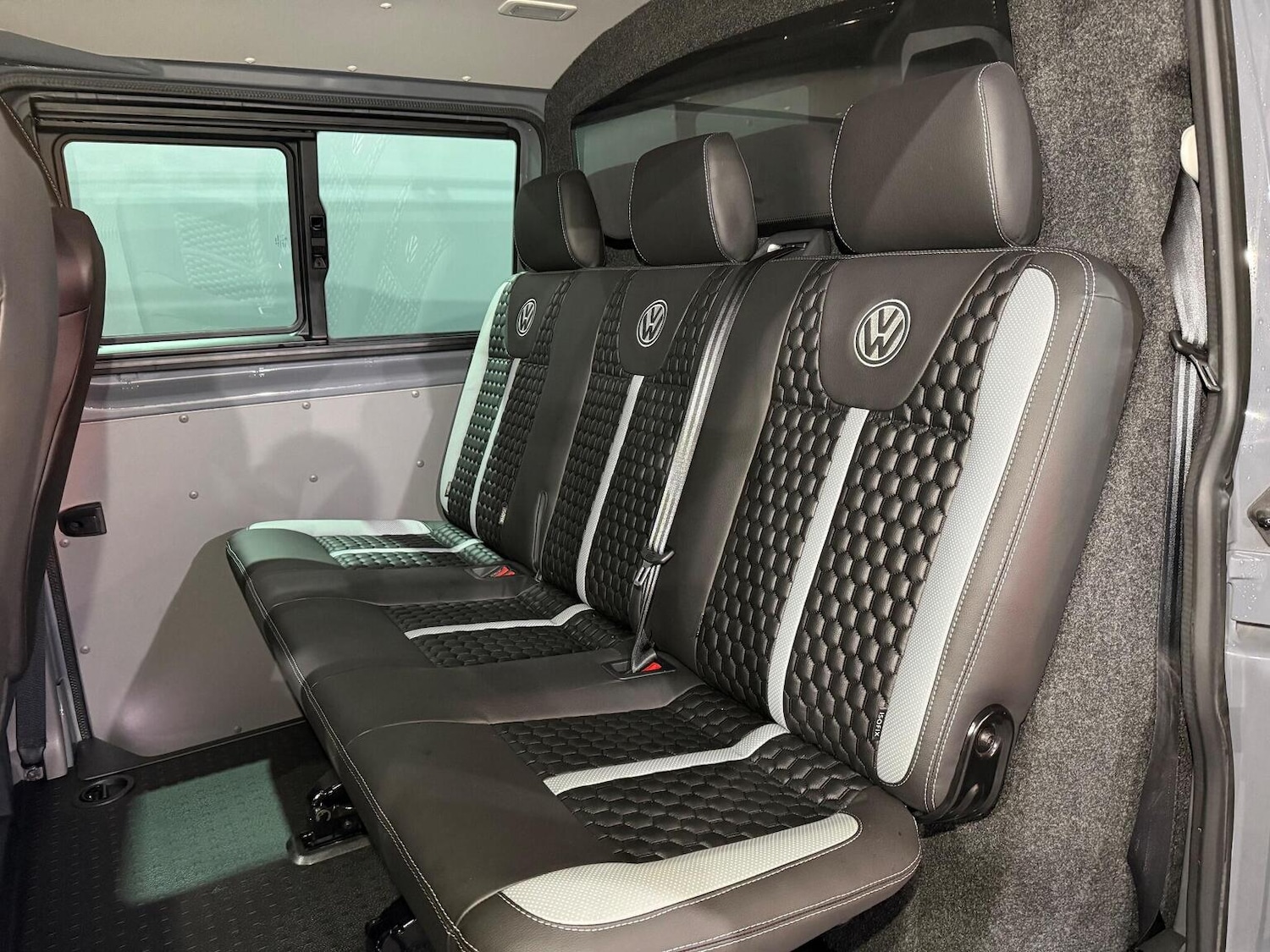 Used Volkswagen Transporter 2022 for sale - 76693051: Photo 22