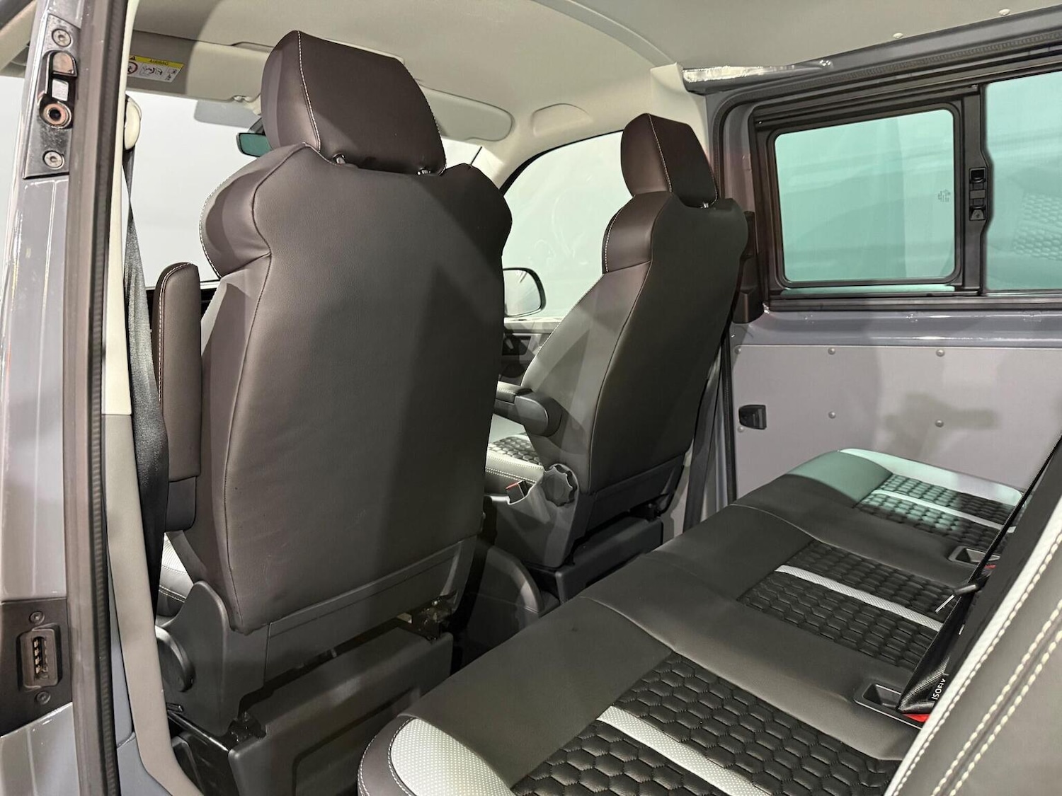 Used Volkswagen Transporter 2022 for sale - 76693051: Photo 23