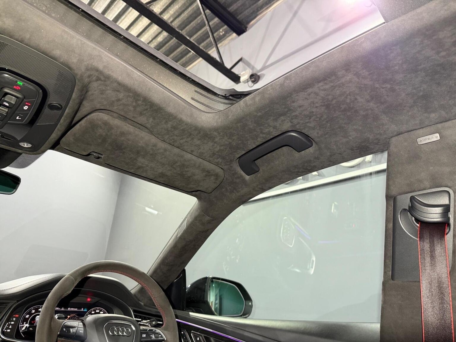 Used Audi RS Q8 2020 for sale - 76107405: Photo 11
