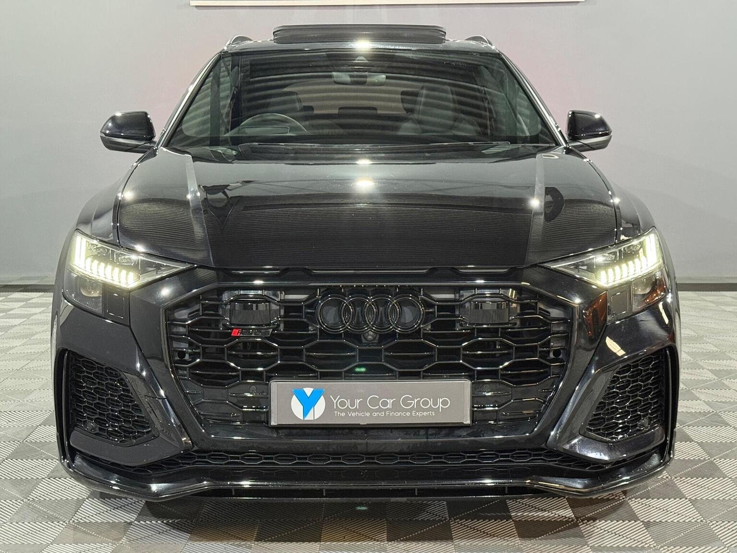 Used Audi RS Q8 2020 for sale - 76107405: Photo 3