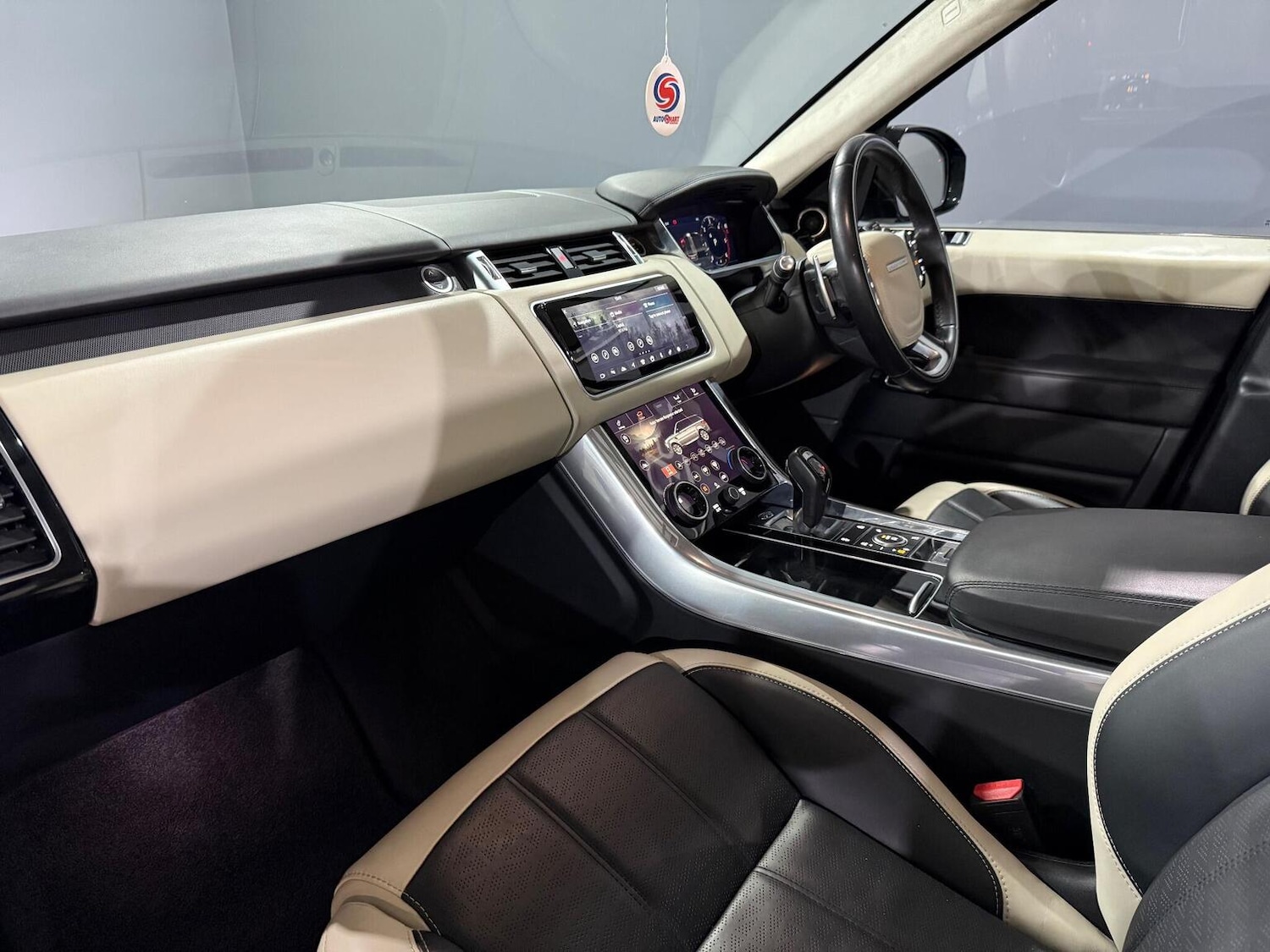 Used Land Rover Range Rover Sport 2018 for sale - 77065720: Photo 15