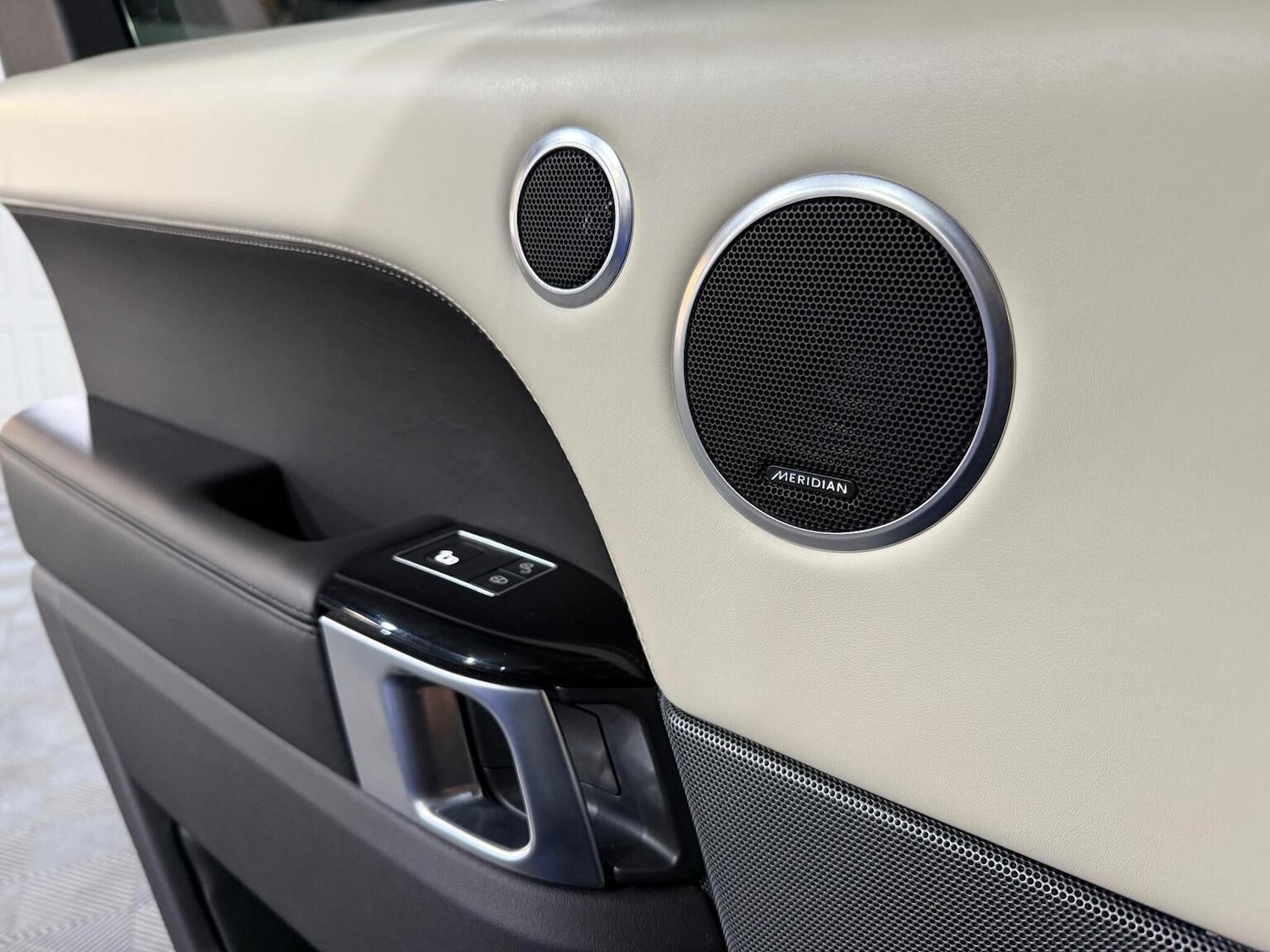 Used Land Rover Range Rover Sport 2018 for sale - 77065720: Photo 31