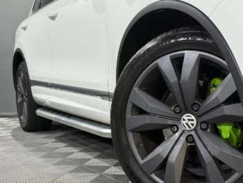Used Volkswagen Touareg 2014 for sale - 74785655: Photo