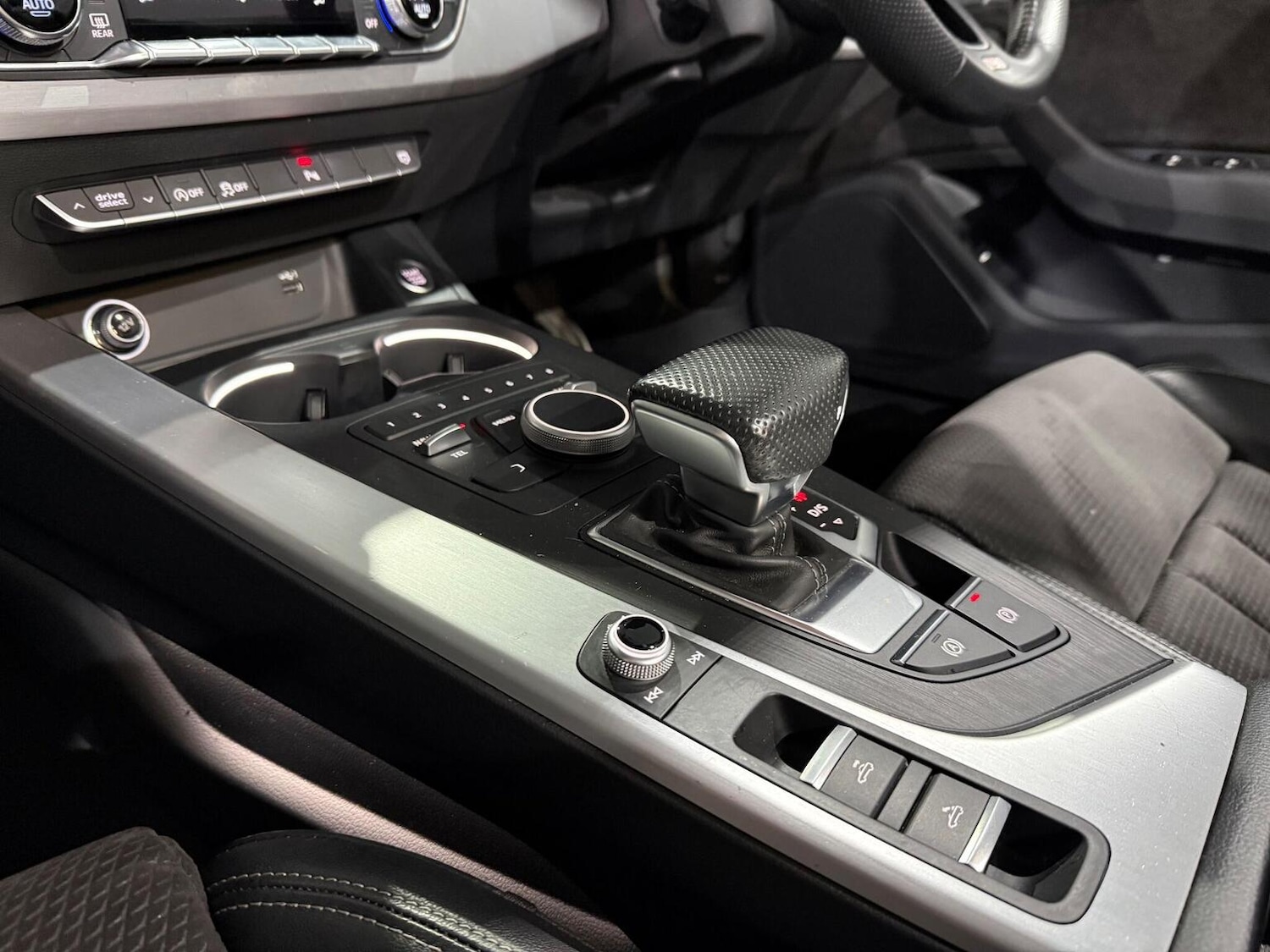 Used Audi A5 Cabriolet 2019 for sale - 76863804: Photo 13