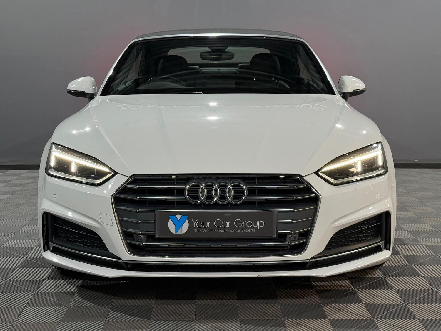 Used Audi A5 Cabriolet 2019 for sale - 76863804: Photo 2