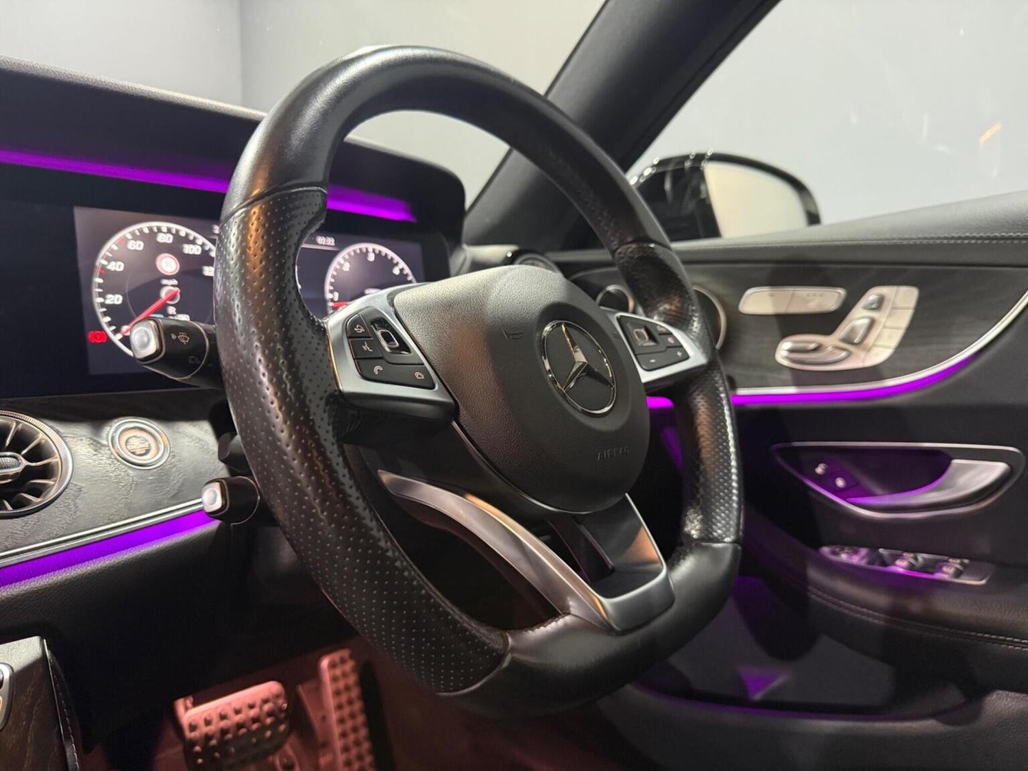 Used Mercedes-Benz E Class 2017 for sale - 75644154: Photo 22