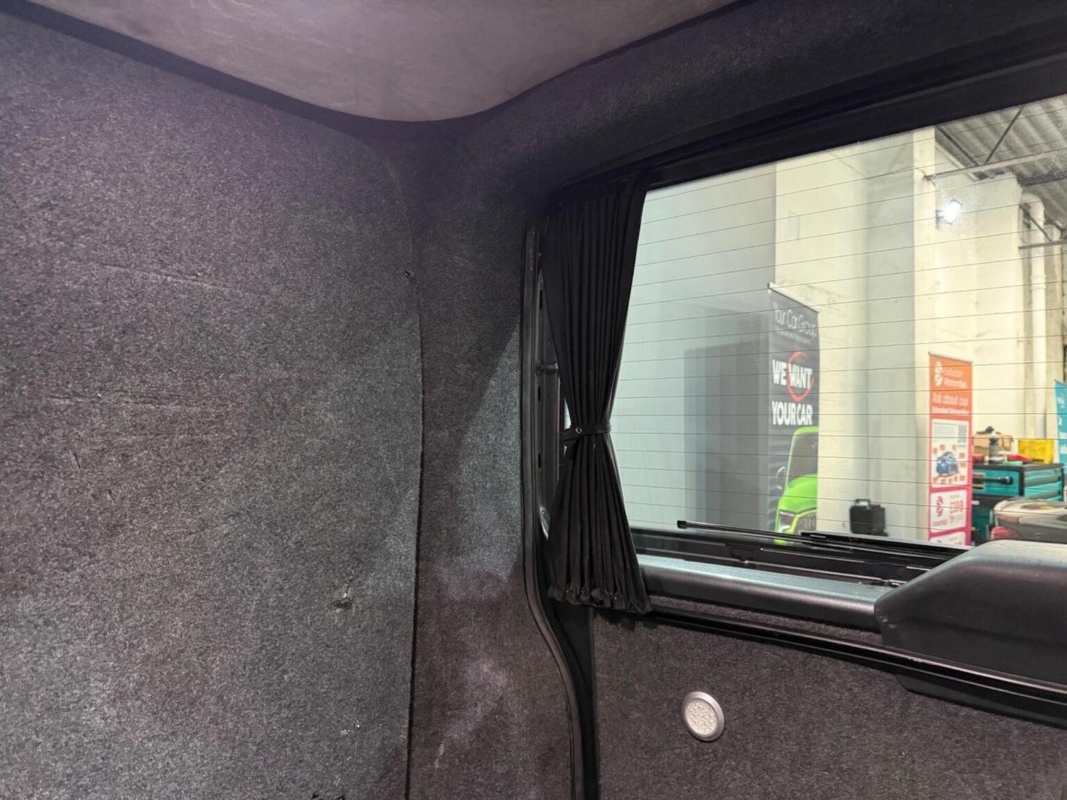 Used Volkswagen Transporter 2020 for sale - 76120226: Photo 21