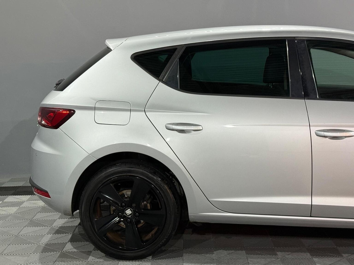 Used SEAT Leon 2016 for sale - 76725618: Photo 8