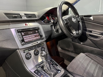 Used Volkswagen Passat 2023 for sale - 78433605: Photo