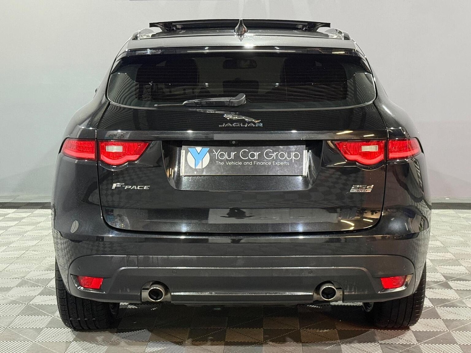 Used Jaguar F-Pace 2017 for sale - 77167827: Photo 12