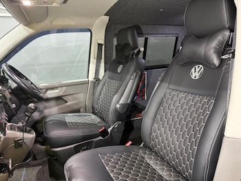Used Volkswagen Transporter 2021 for sale - 77953999: Photo