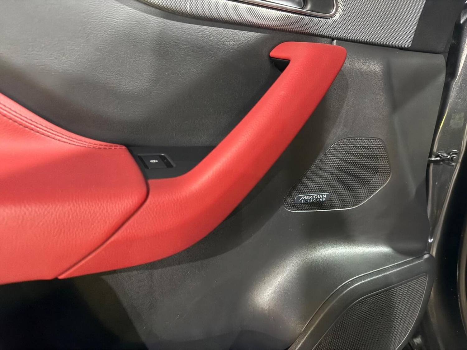 Used Jaguar F-Pace 2019 for sale - 77766533: Photo 28