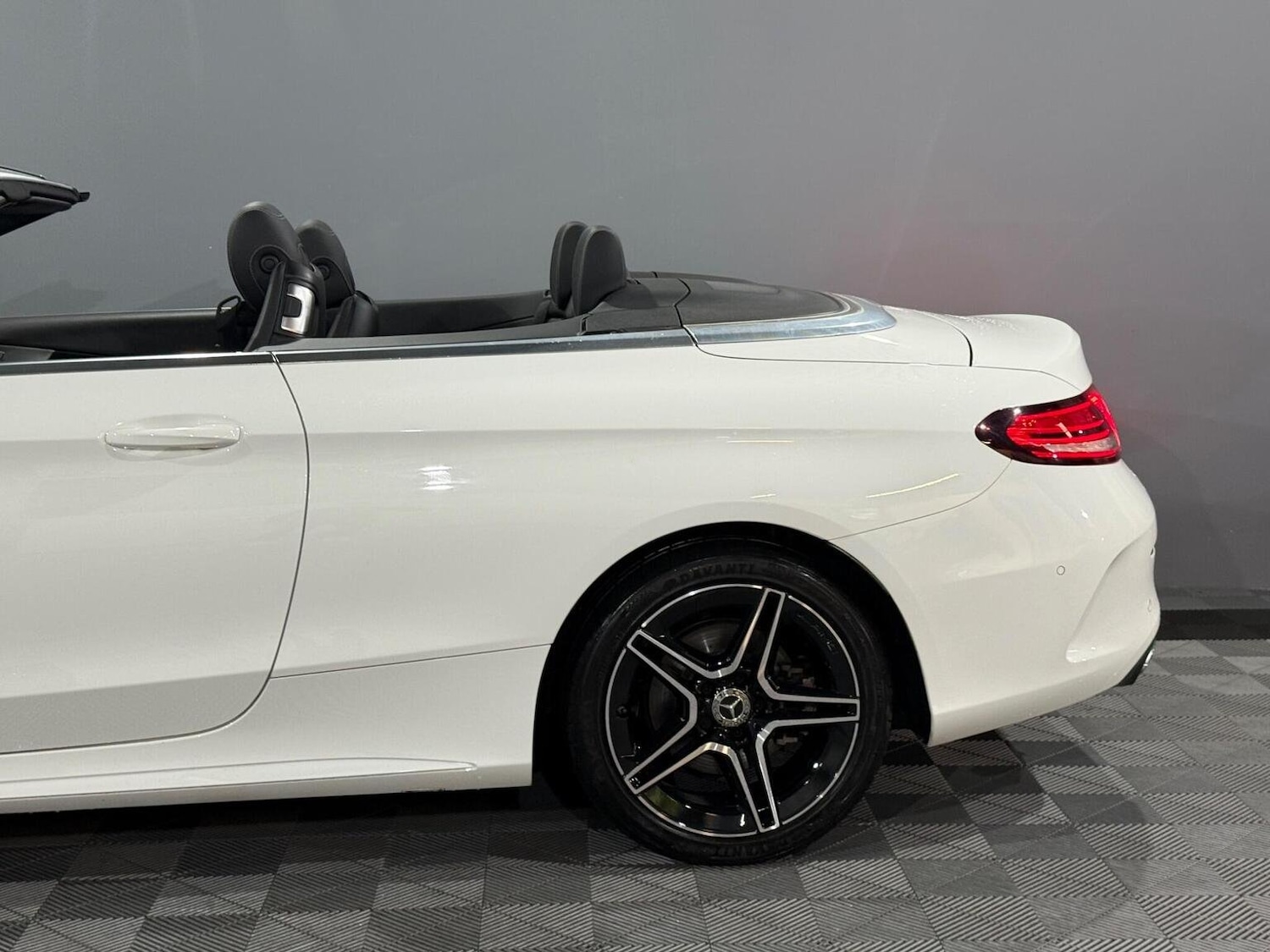 Used Mercedes-Benz C Class 2019 for sale - 75649982: Photo 14