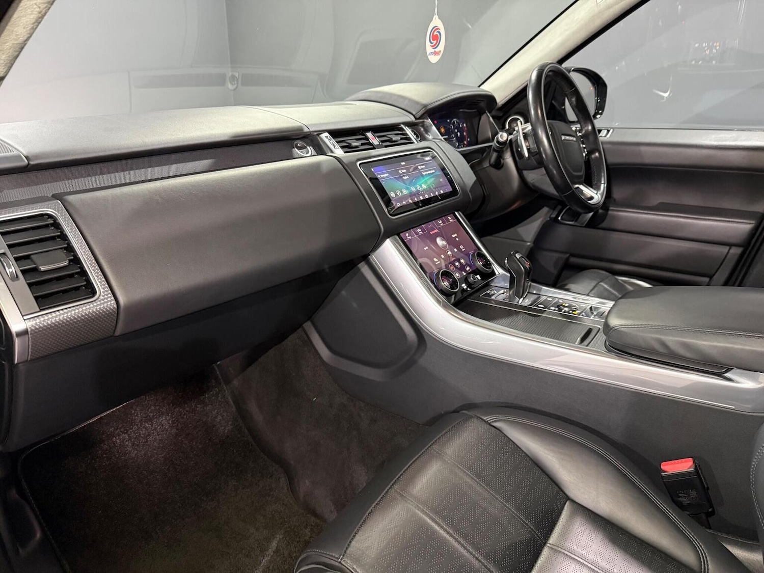 Used Land Rover Range Rover Sport 2018 for sale - 76281324: Photo 16