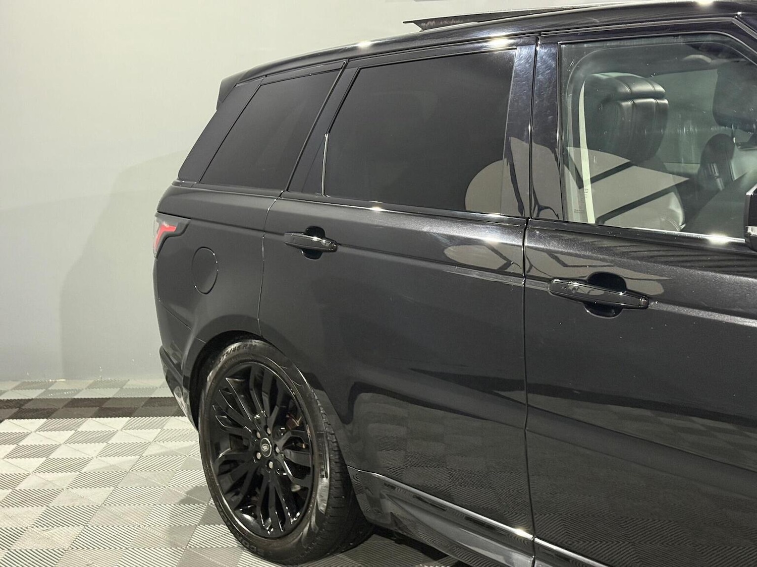 Used Land Rover Range Rover Sport 2018 for sale - 76281324: Photo 6