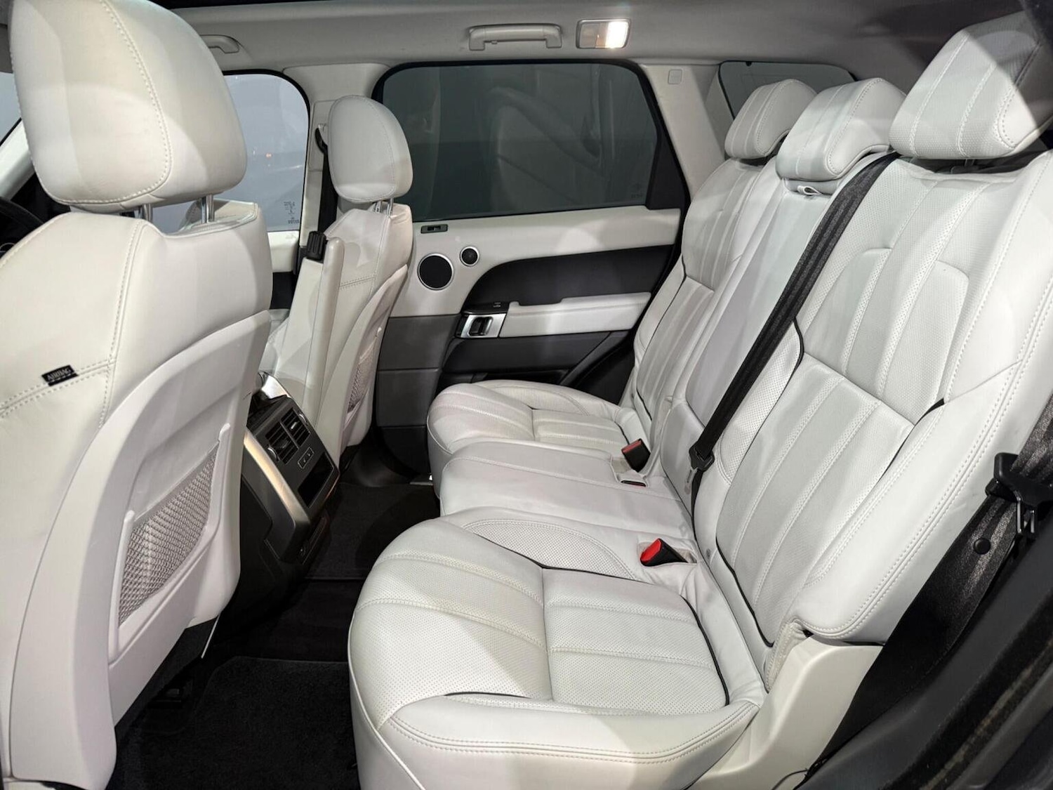 Used Land Rover Range Rover Sport 2016 for sale - 76281325: Photo 18