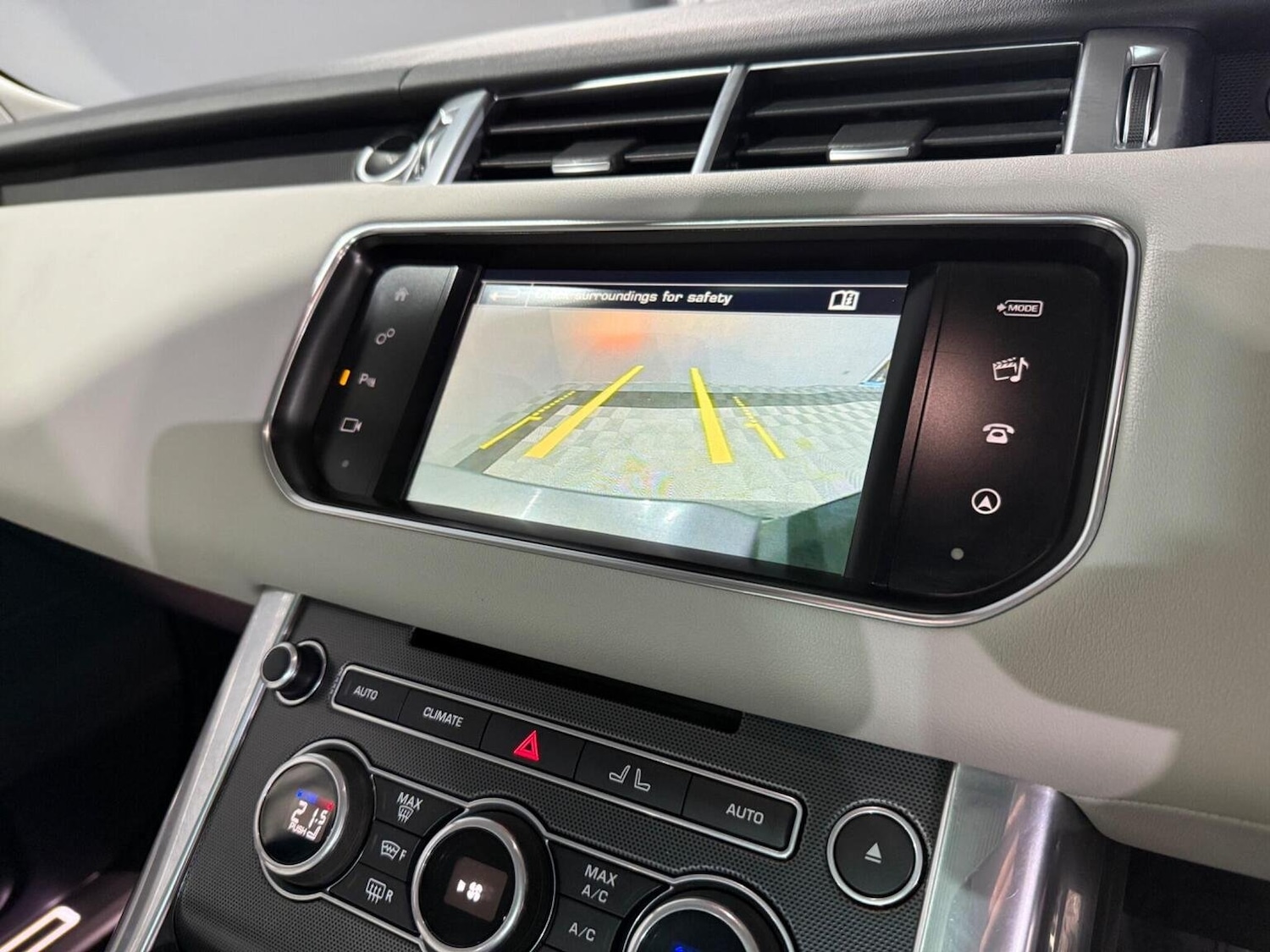 Used Land Rover Range Rover Sport 2016 for sale - 76281325: Photo 23