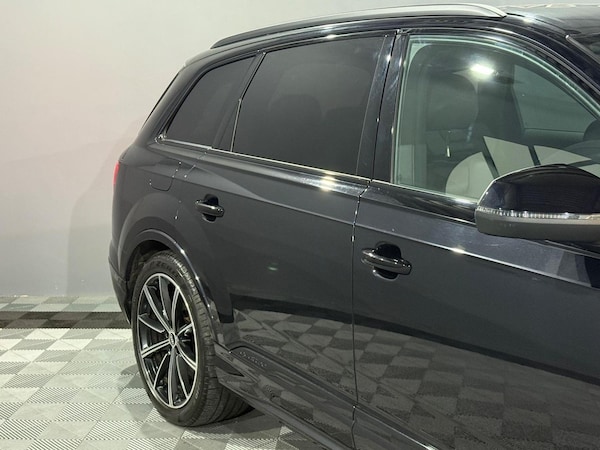 Used Audi Q7 2021 for sale - 74333922: Photo 9