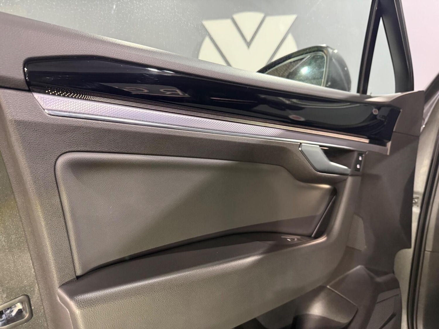 Used Volkswagen Touareg 2019 for sale - 77639013: Photo 26