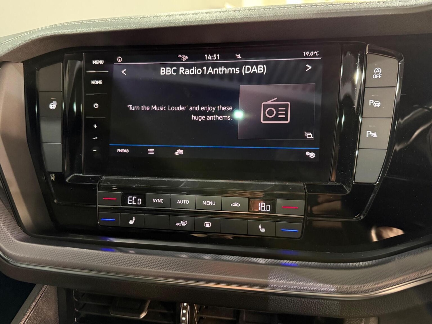 Used Volkswagen Touareg 2019 for sale - 77639013: Photo 28