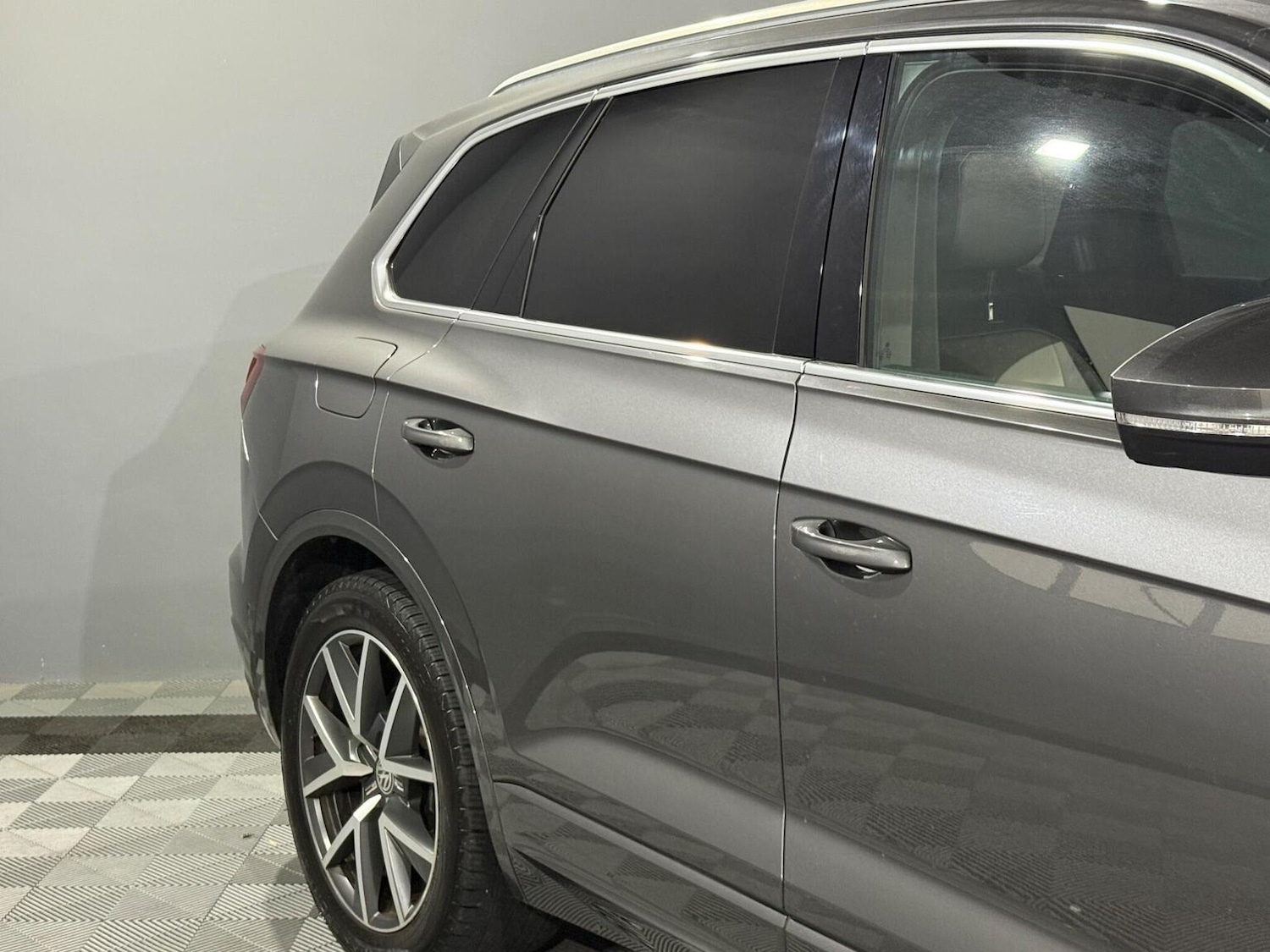 Used Volkswagen Touareg 2019 for sale - 77639013: Photo 6