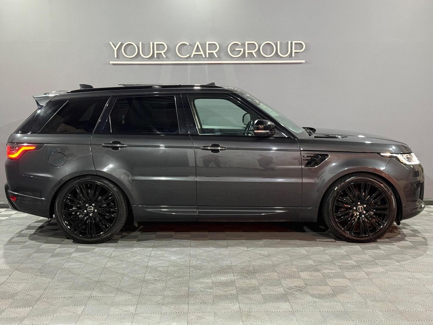 Used Land Rover Range Rover Sport 2018 for sale - 76904667: Photo 11