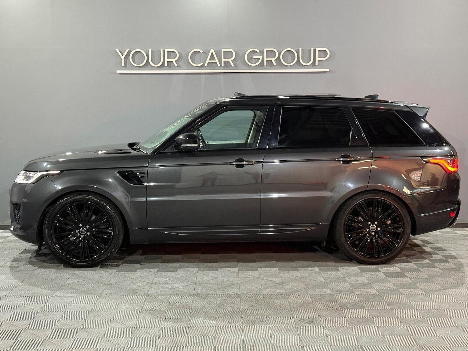 Used Land Rover Range Rover Sport 2018 for sale - 76904667: Photo 16