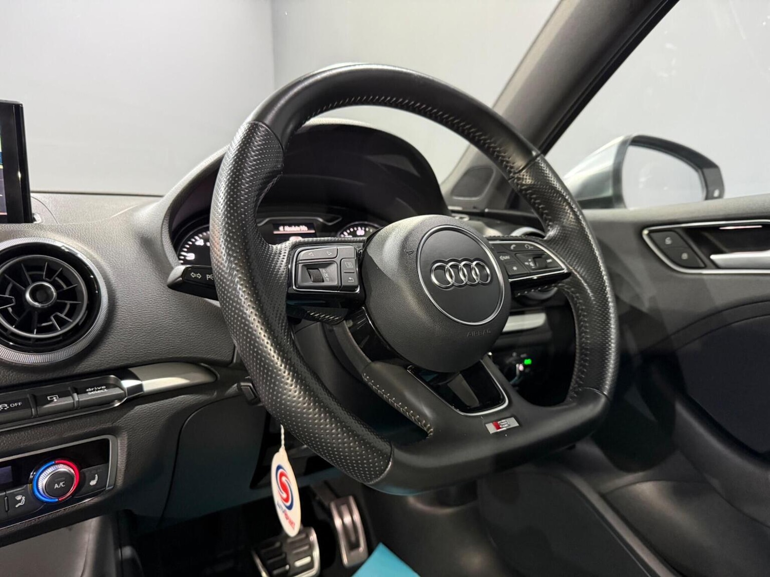 Used Audi S3 2017 for sale - 77636923: Photo 20