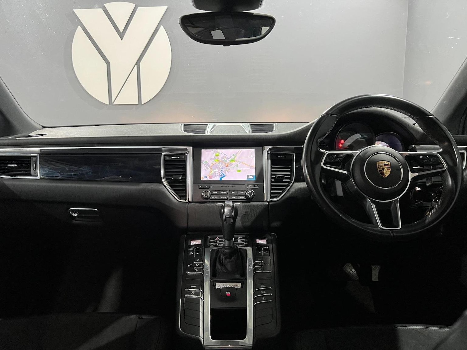 Used Porsche Macan 2016 for sale - 76769119: Photo 19