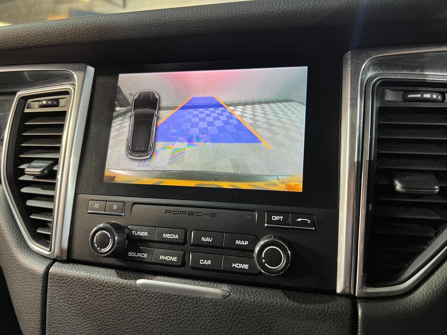 Used Porsche Macan 2016 for sale - 76769119: Photo 29