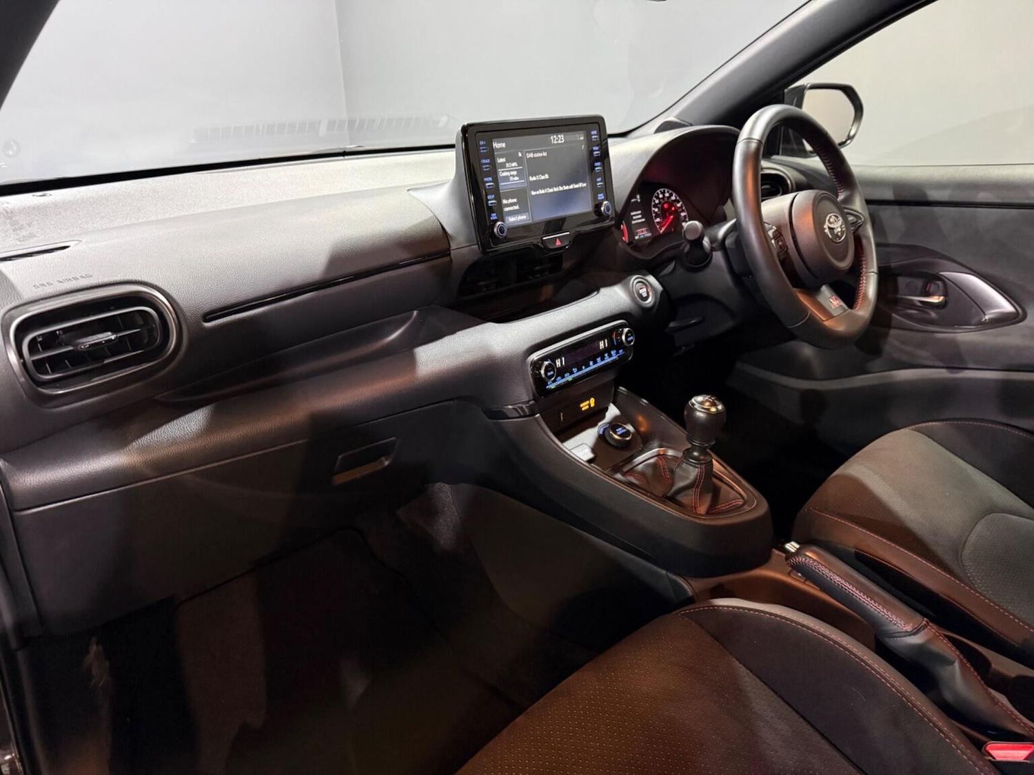 Used Toyota Yaris 2022 for sale - 77251221: Photo 11