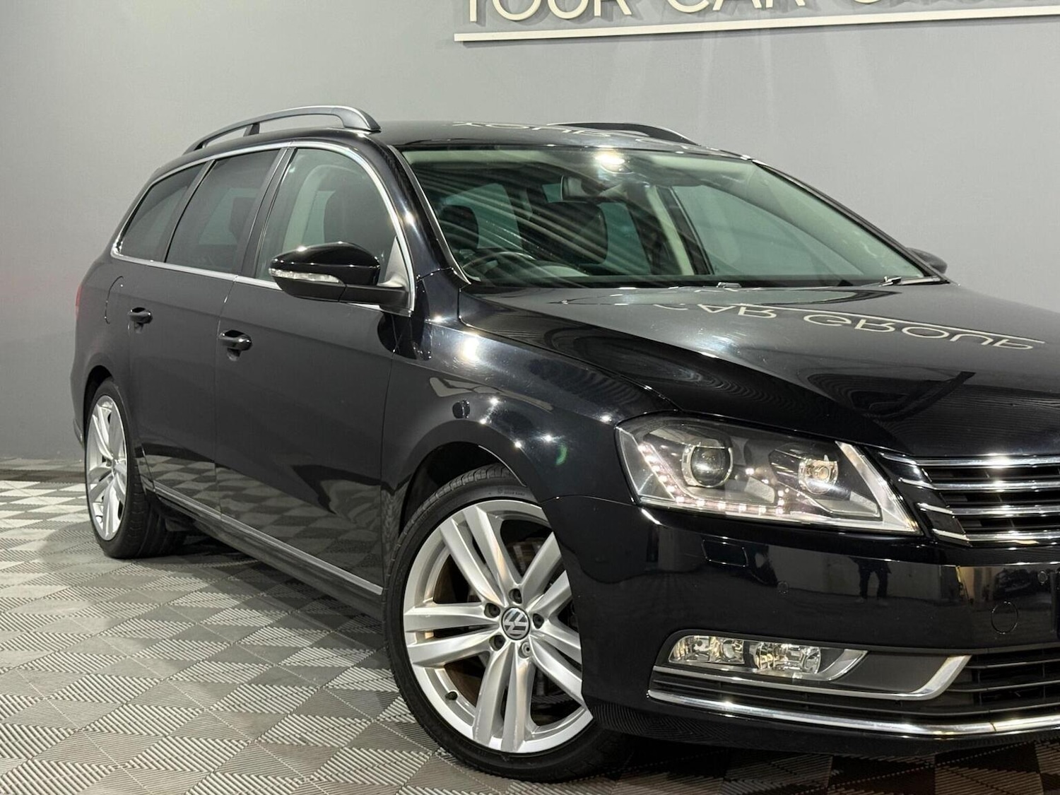 Used Volkswagen Passat 2014 for sale - 76699209: Photo 2